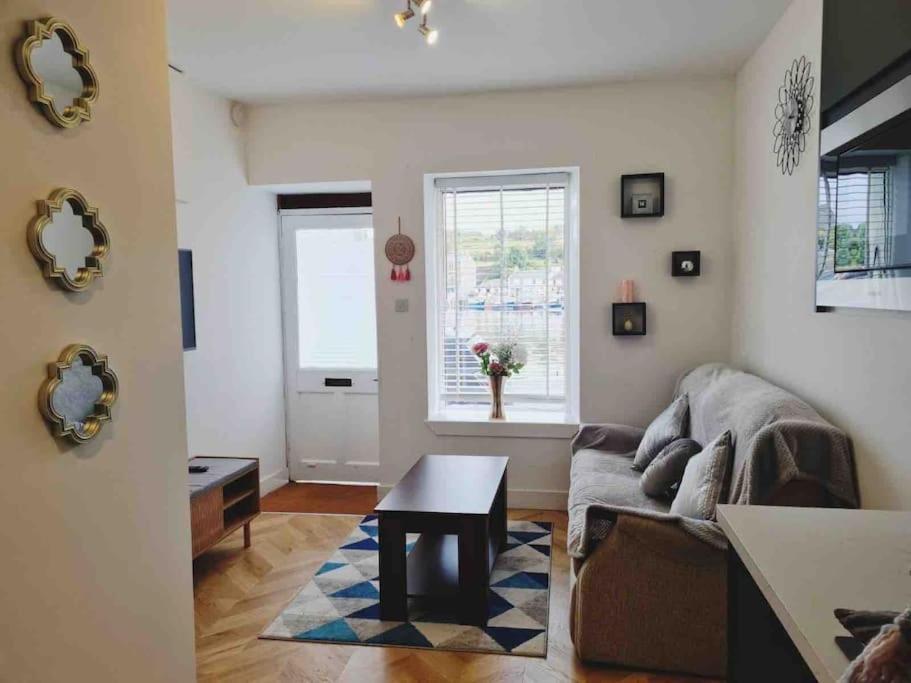 Penlea ~ 1 Bedroom Flat With Harbour View Tarbert (Argyll and Bute) Exterior foto